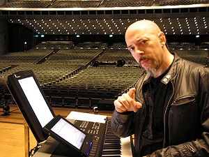 Jordan Rudess Composed his "Explorations" on Casio PX-330