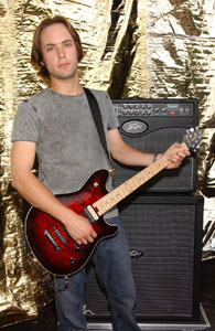 Bassist and vocalist switch to Peavey for follow up to The Fallout