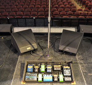 Monitor Engineer Karrie Keyes Again Chooses EAW MicroWedges for Pearl Jam’s 2009 Concert Tour