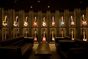 Fender Showcase Tokyo Opens